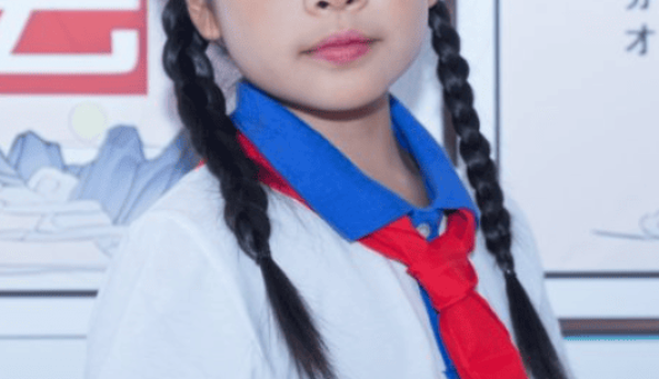 上海礼智信影视文化传媒有限公司和上海玖蕾影视文化传媒有限公司联合出品的《中华五千年之少年强三年二班奇遇记》正式开拍