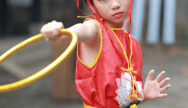 上海礼智信影视文化传媒有限公司和上海玖蕾影视文化传媒有限公司联合出品的《中华五千年之少年强灵珠奇缘》正式开拍